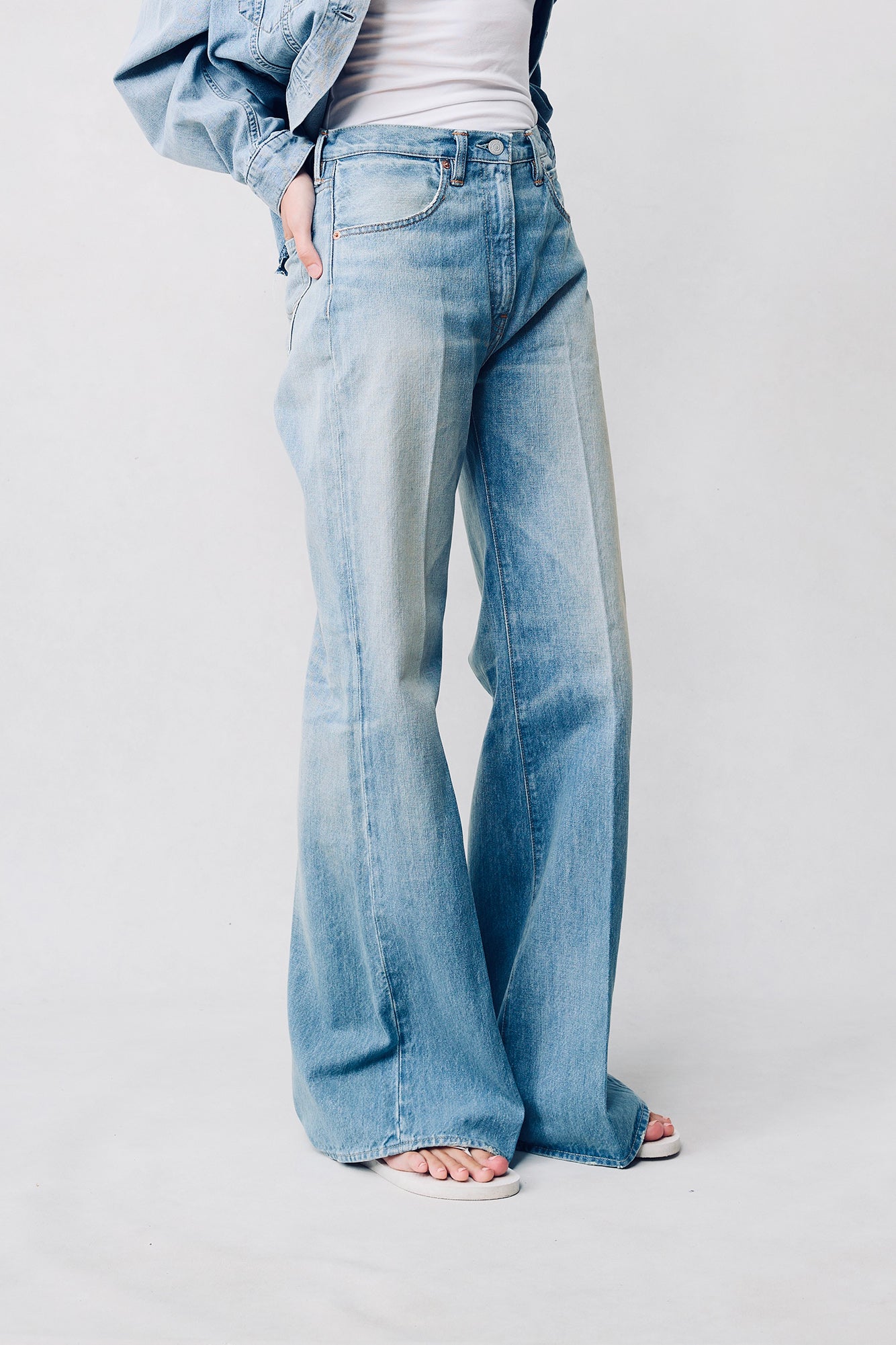 Helena Jean - Maire Blue