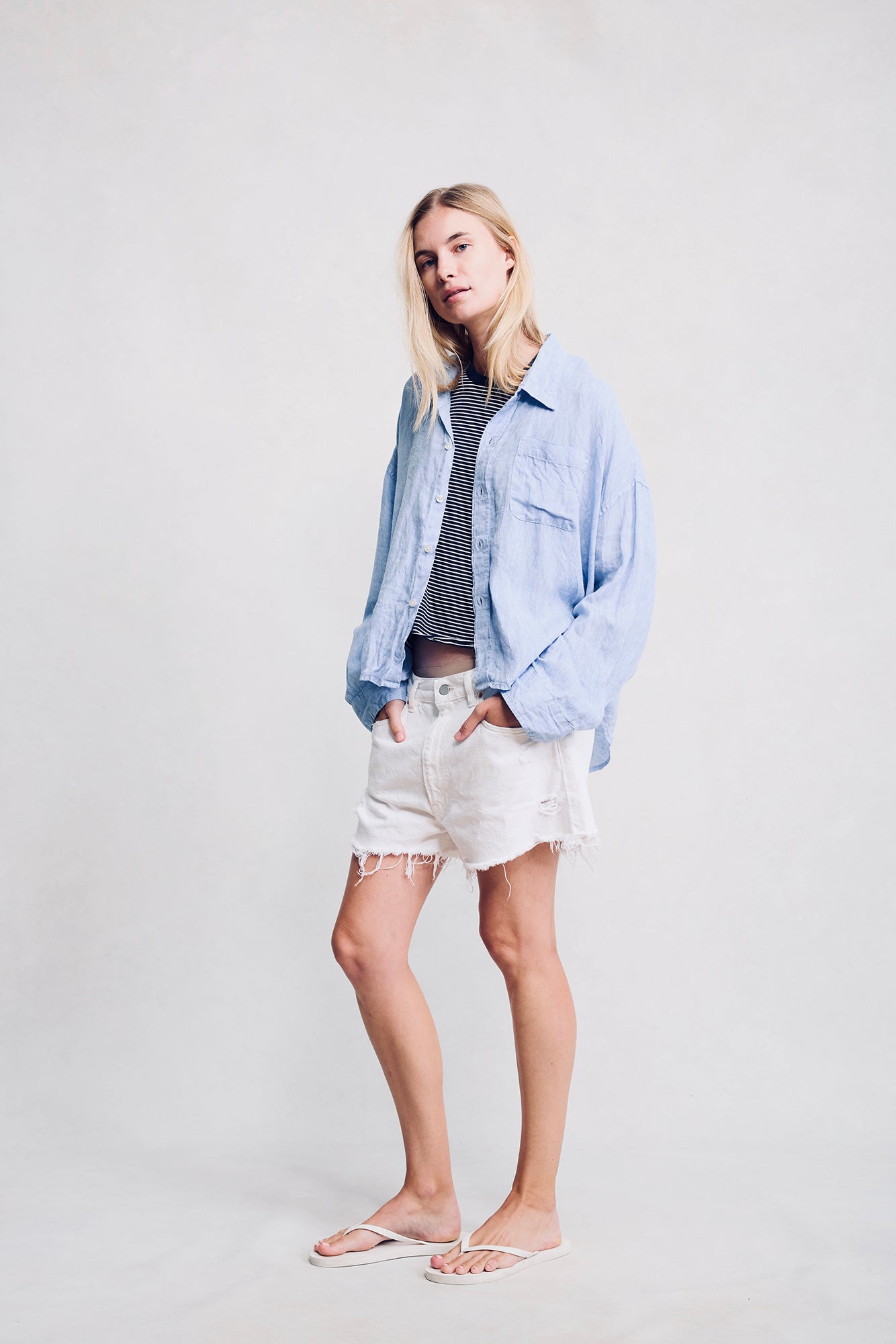 Cropped Shirt - Light Blue