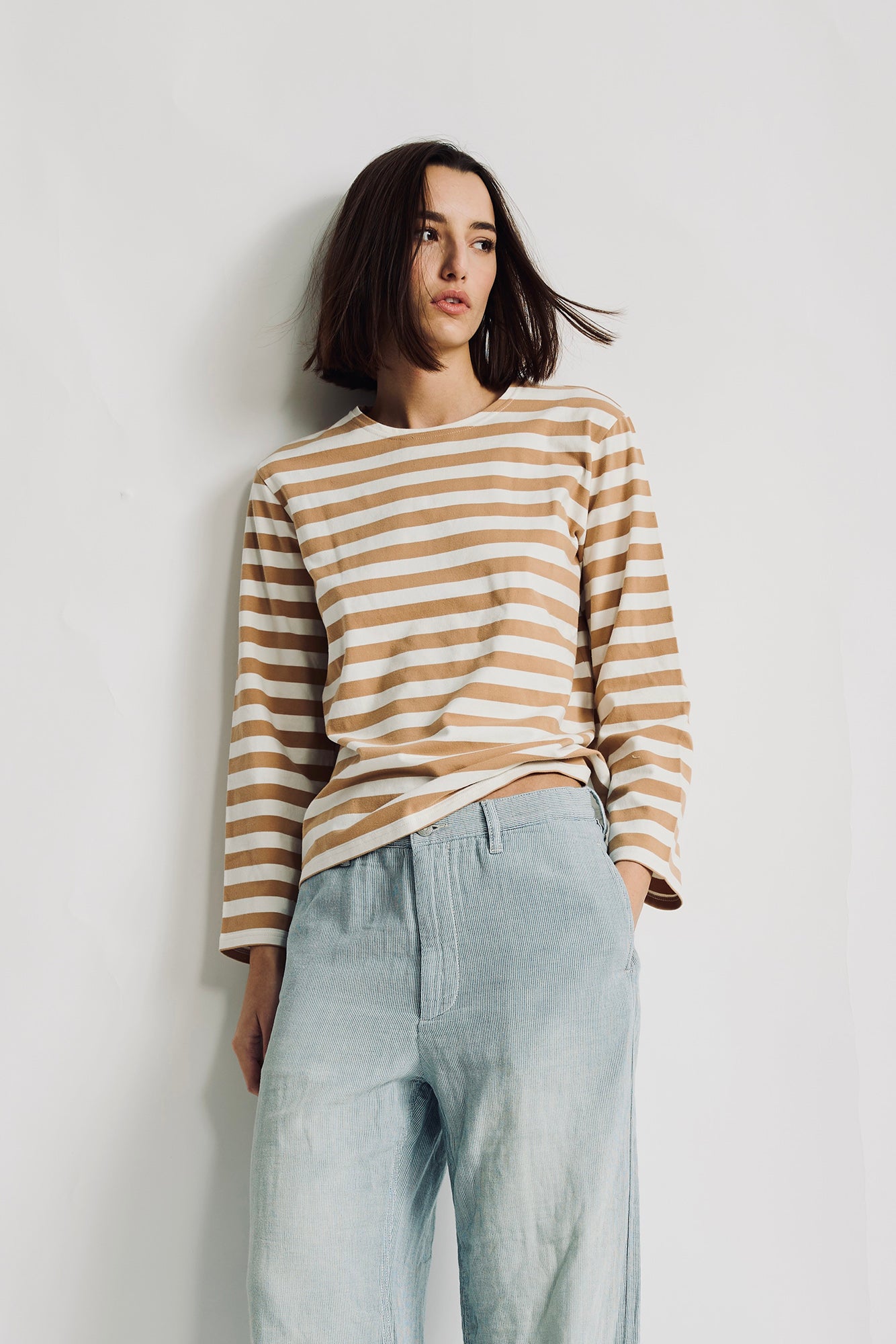 Mills Pond Striped Tee - Wide Light Brown Stripe