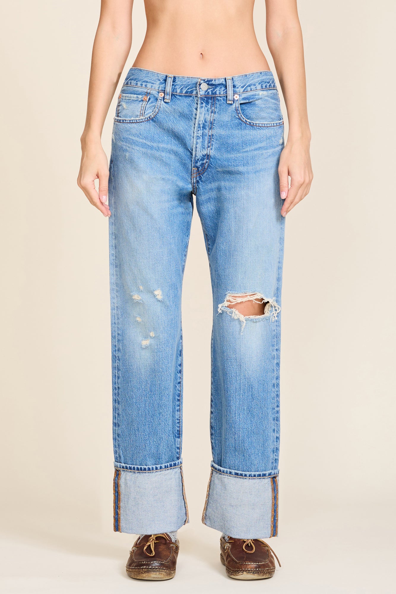 Lucy Boyfriend Jean - Alsen w/ Rips and Cuff