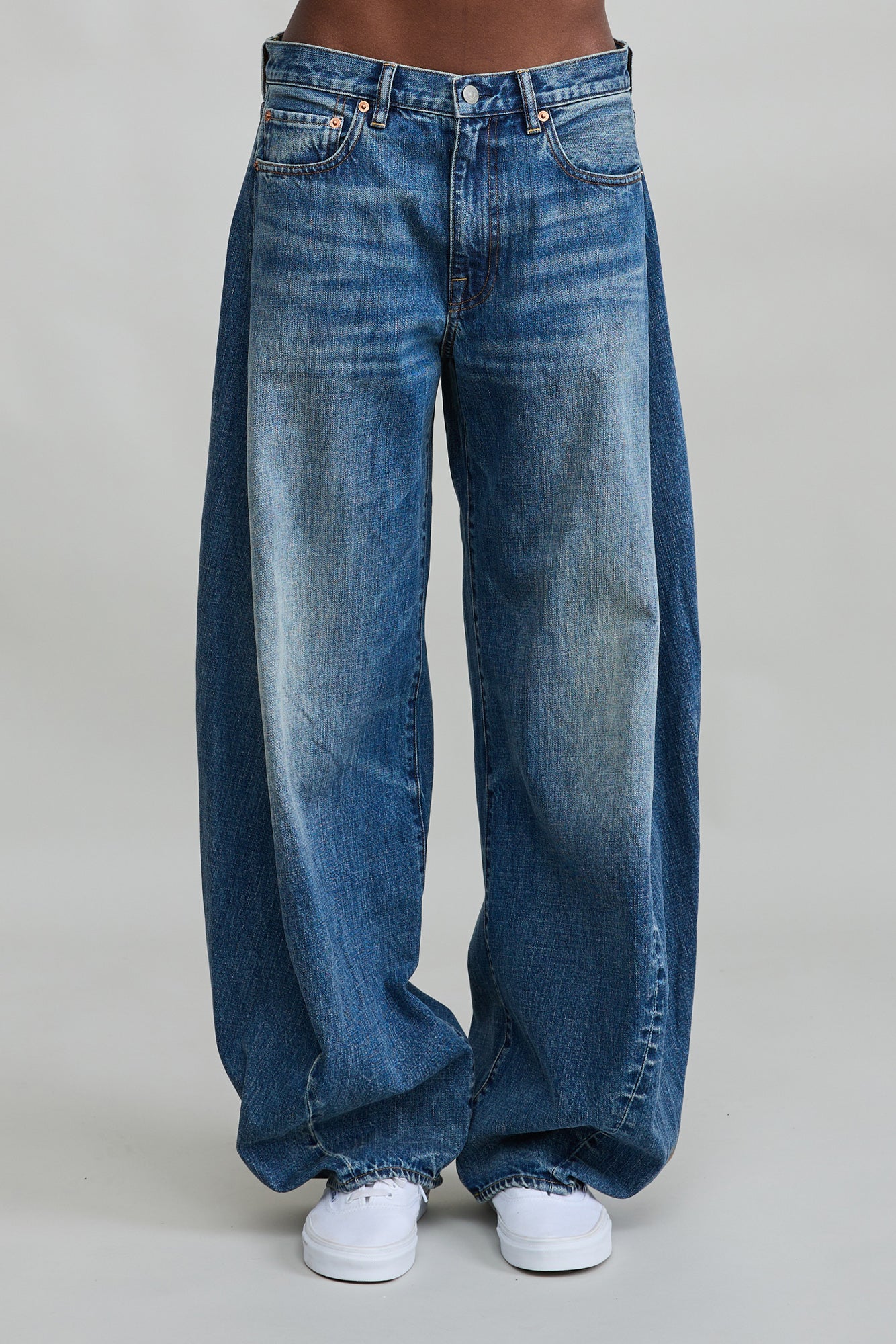 Remy Barrel Jean - Burke Indigo