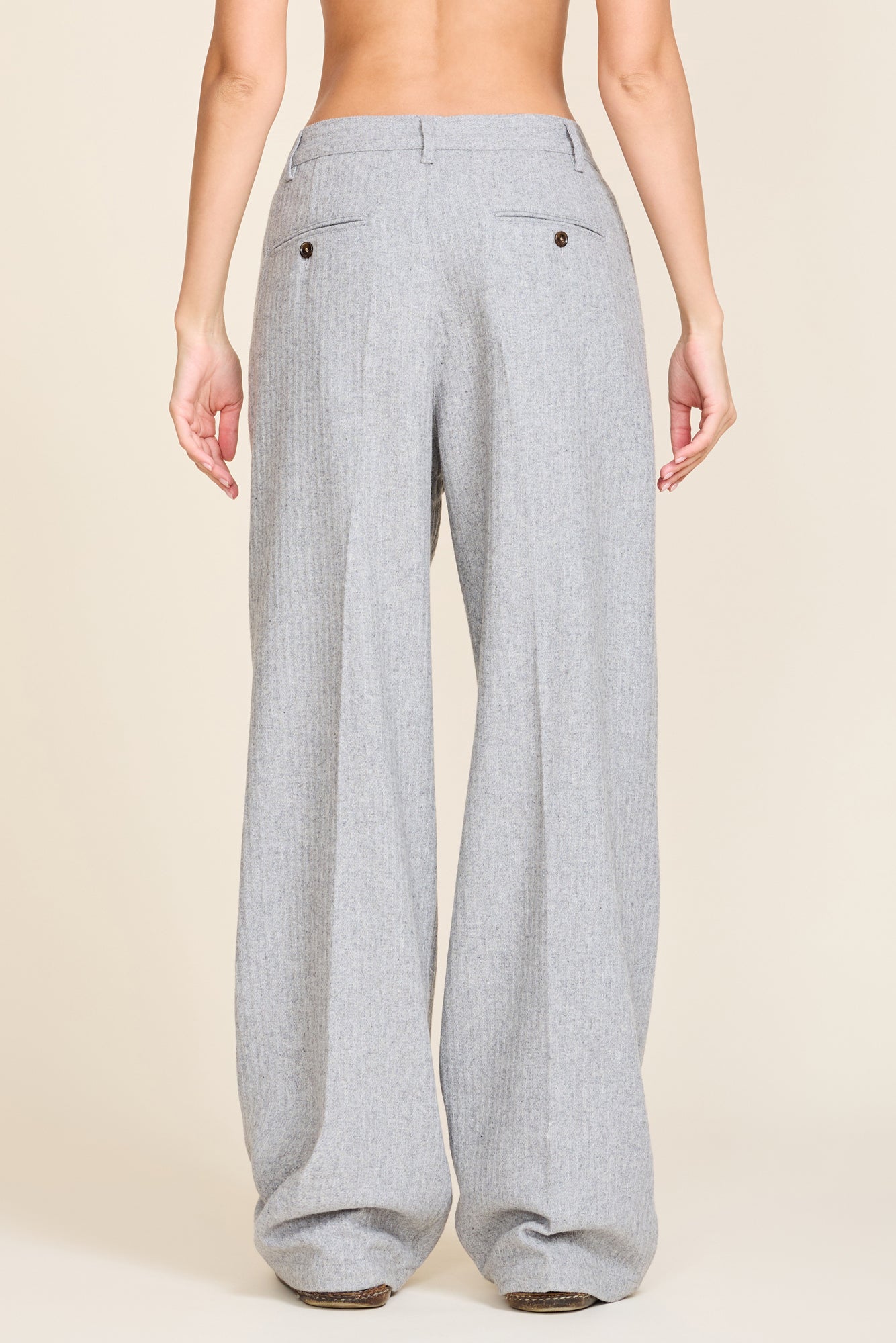 Double Pleat Wide Leg Pant - Light Grey