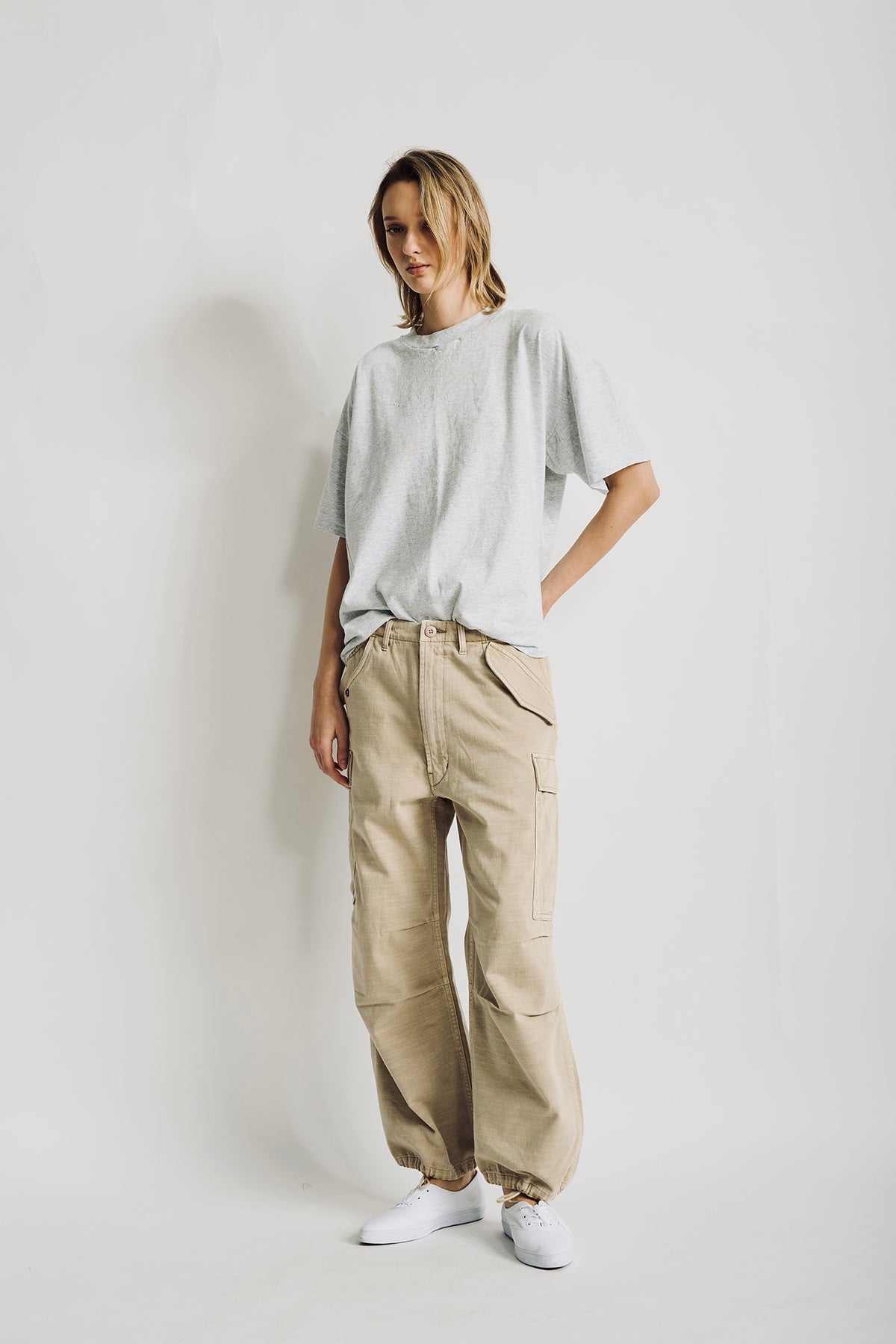 Cropped Cargo - Khaki Sand