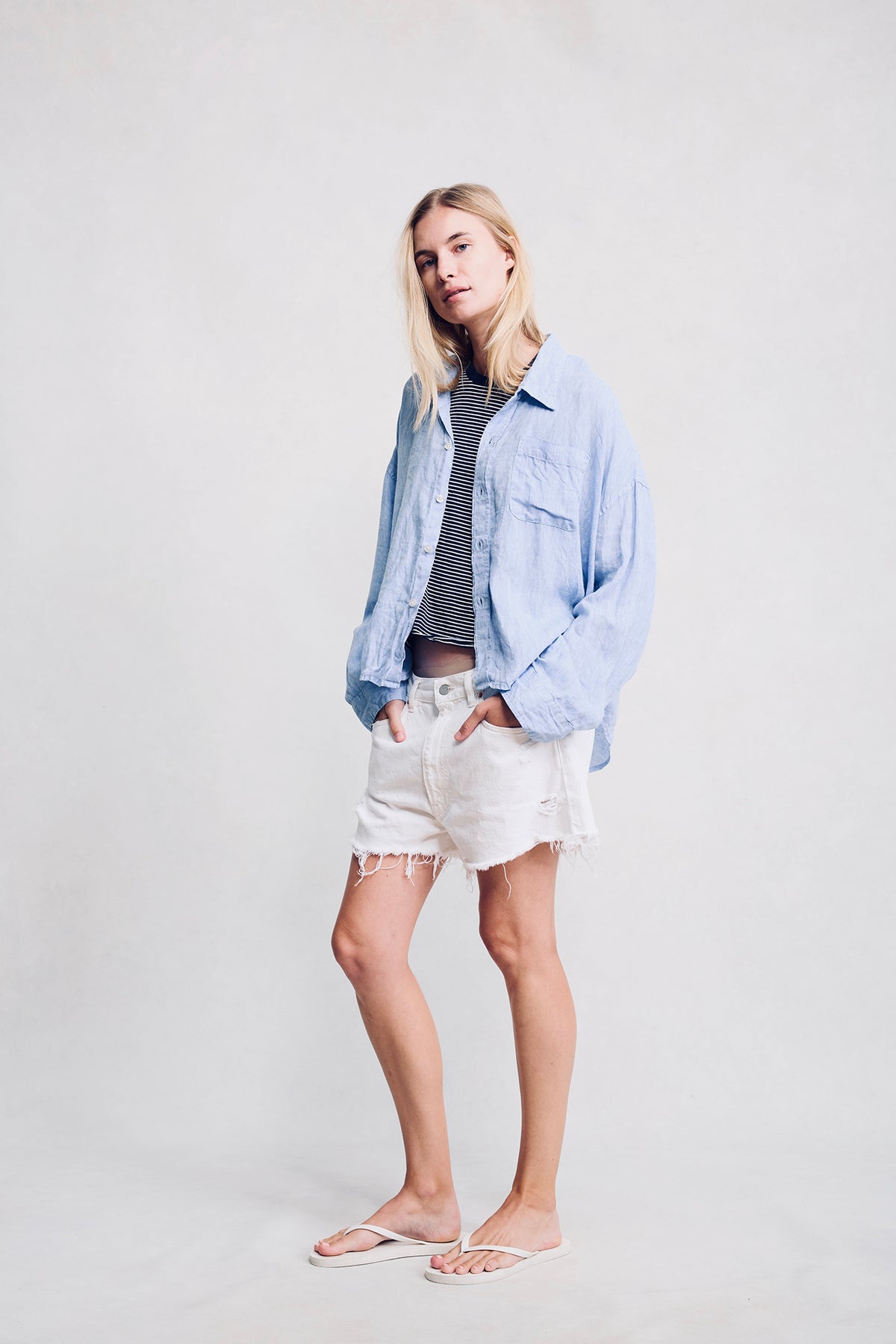 Cropped Shirt - Light Blue