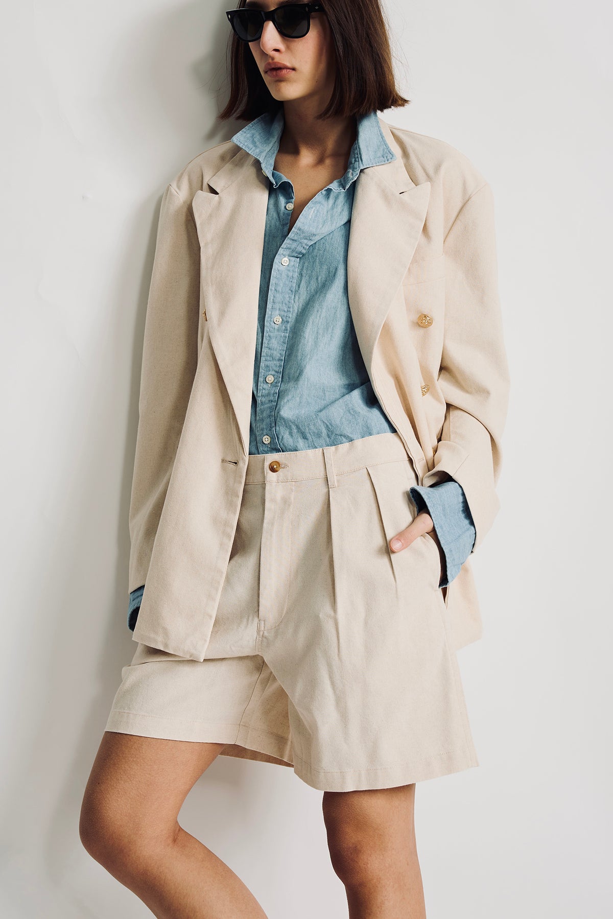 Olivia Relaxed Pleated Short - Light Brown
