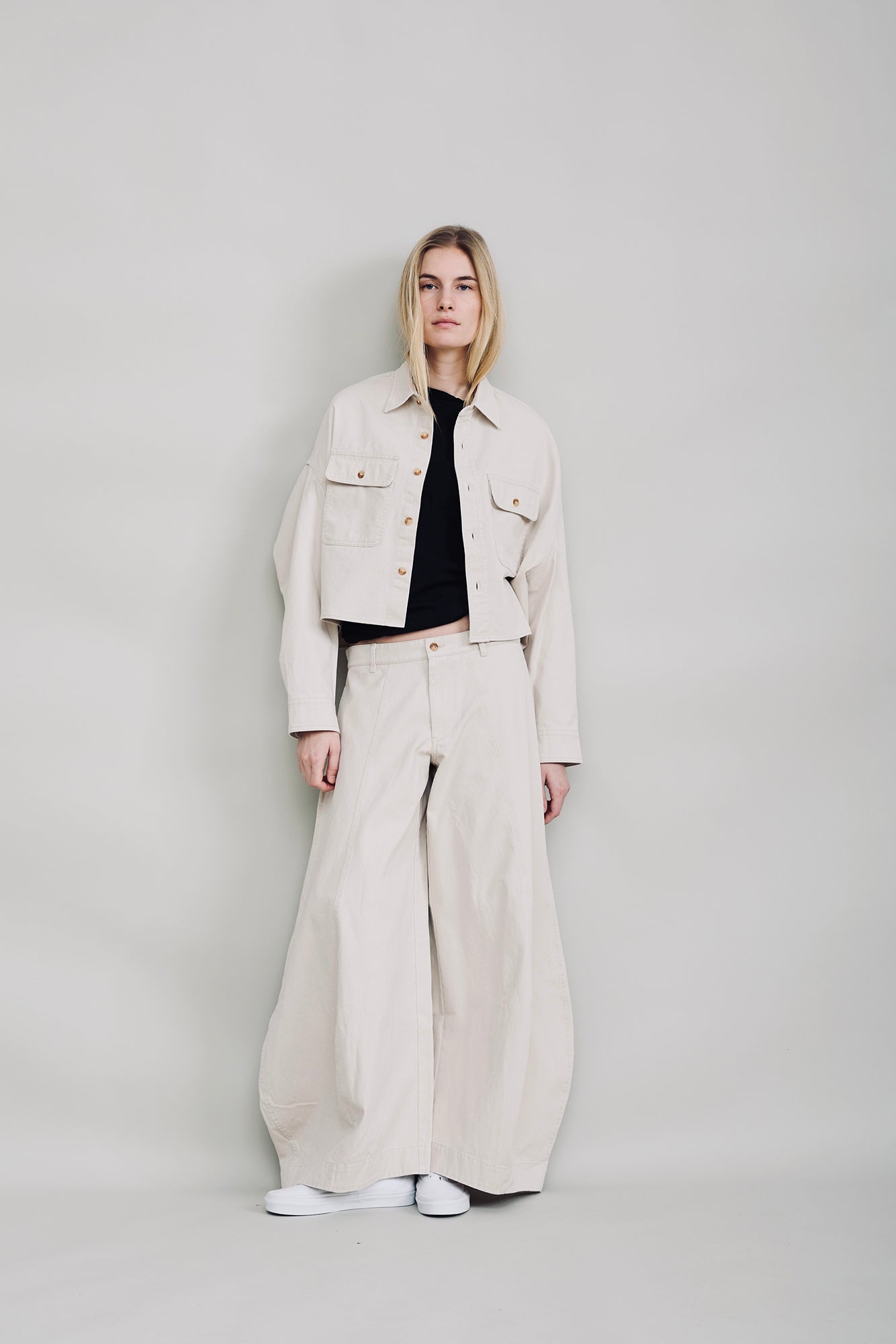 Victoria Chino - Putty White