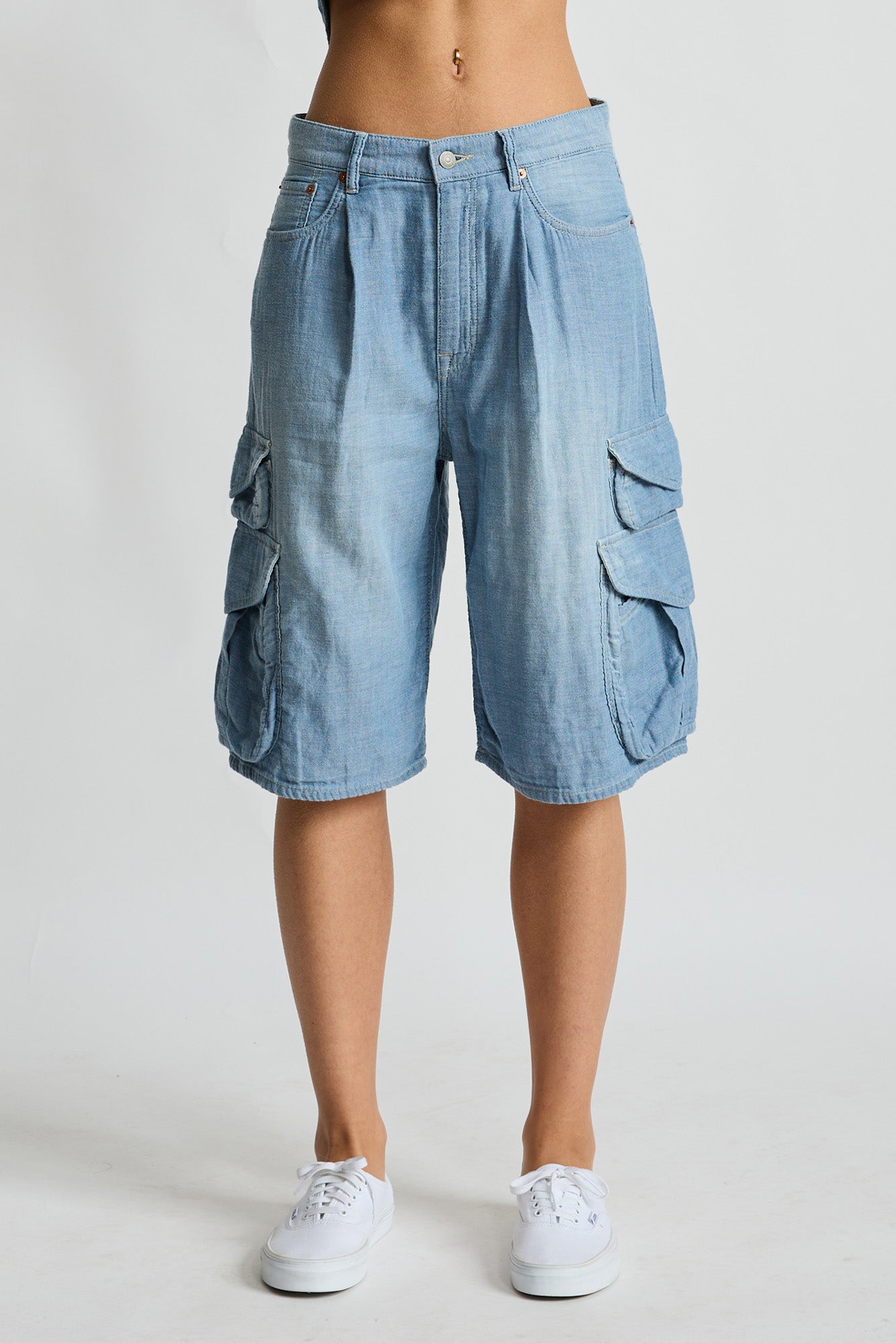 Kelby Cargo Short - Indigo Chambray