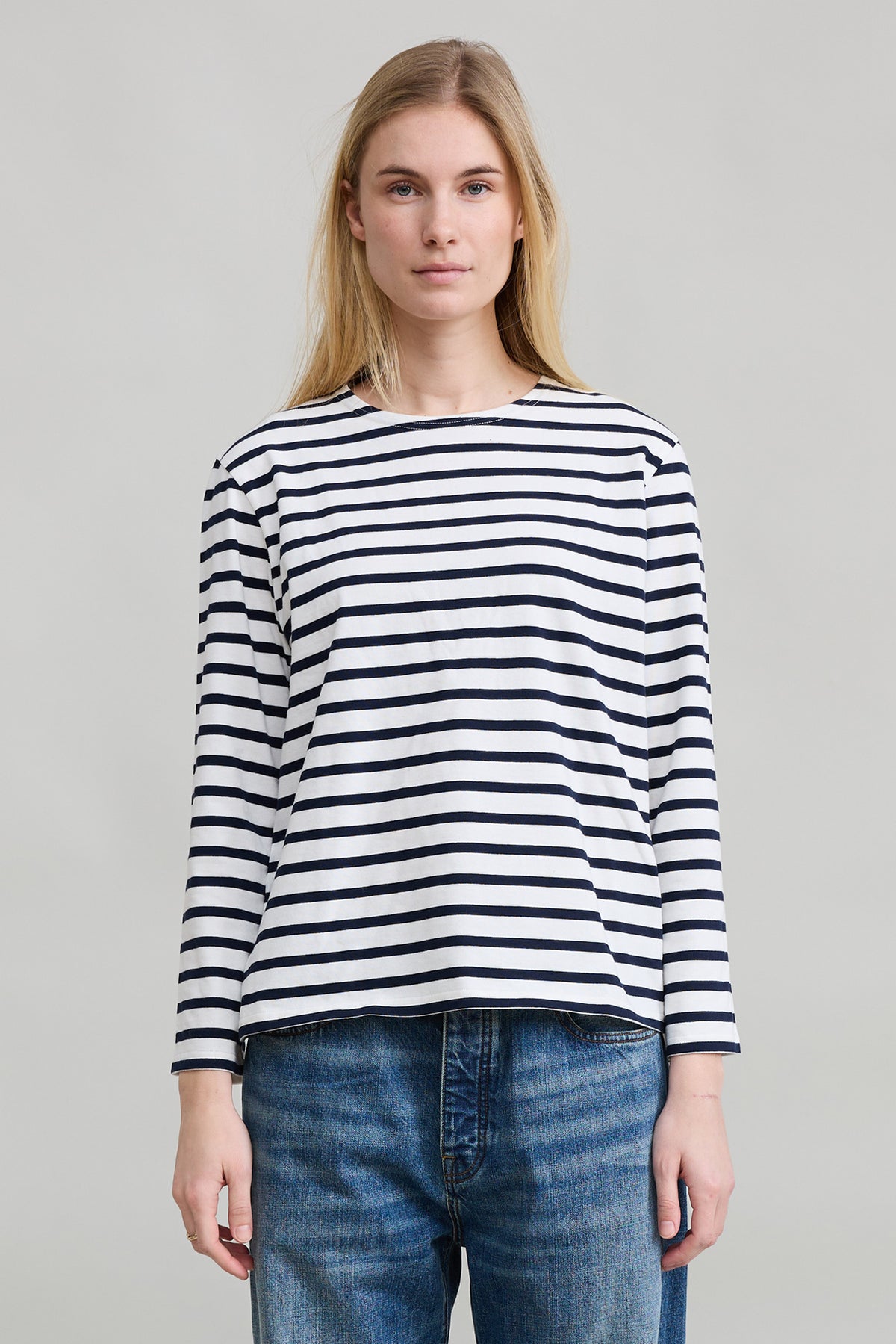 Mills Pond Stripe Tee - White Navy Stripe