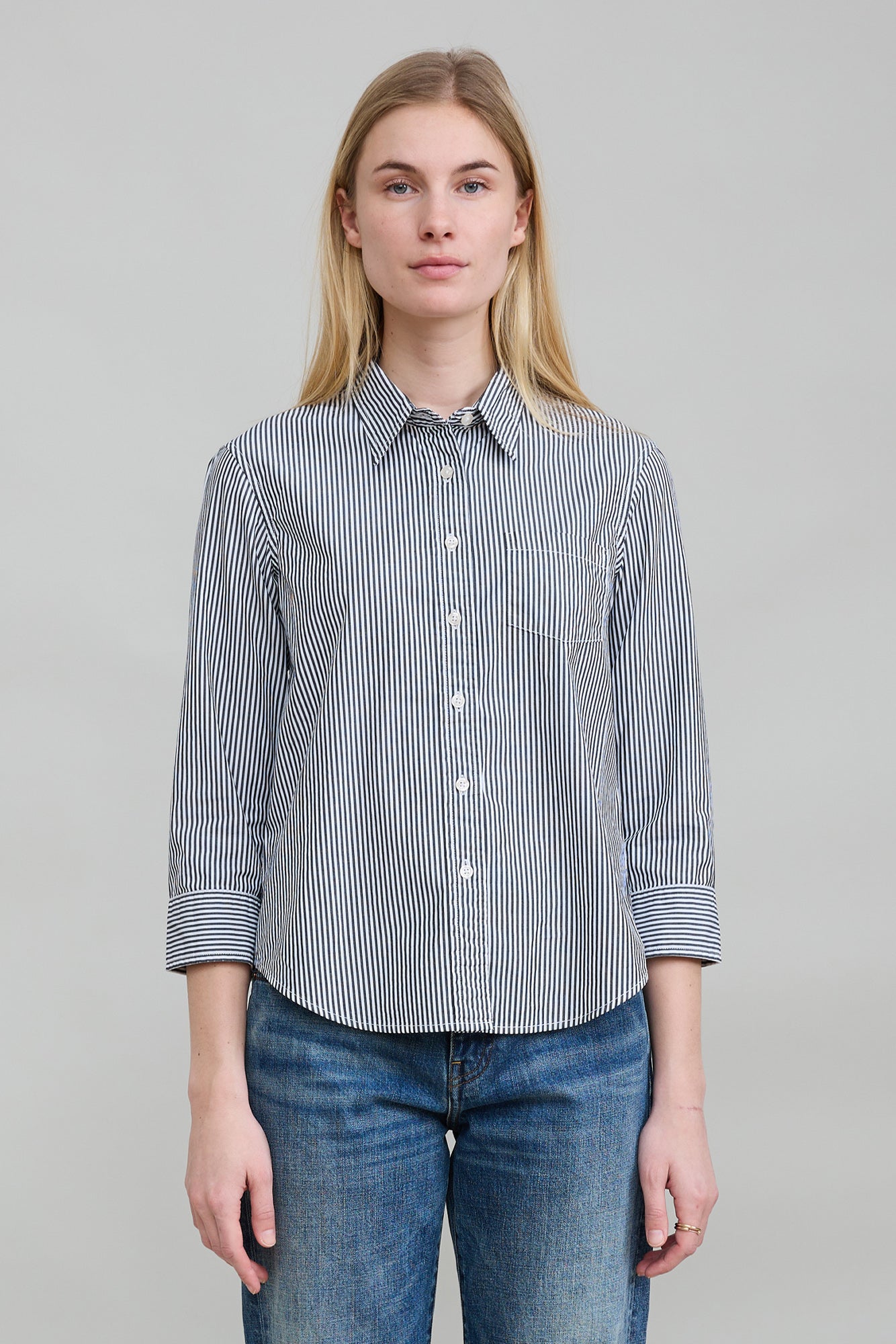 Adrienne Shrunken Shirt - Black Stripe